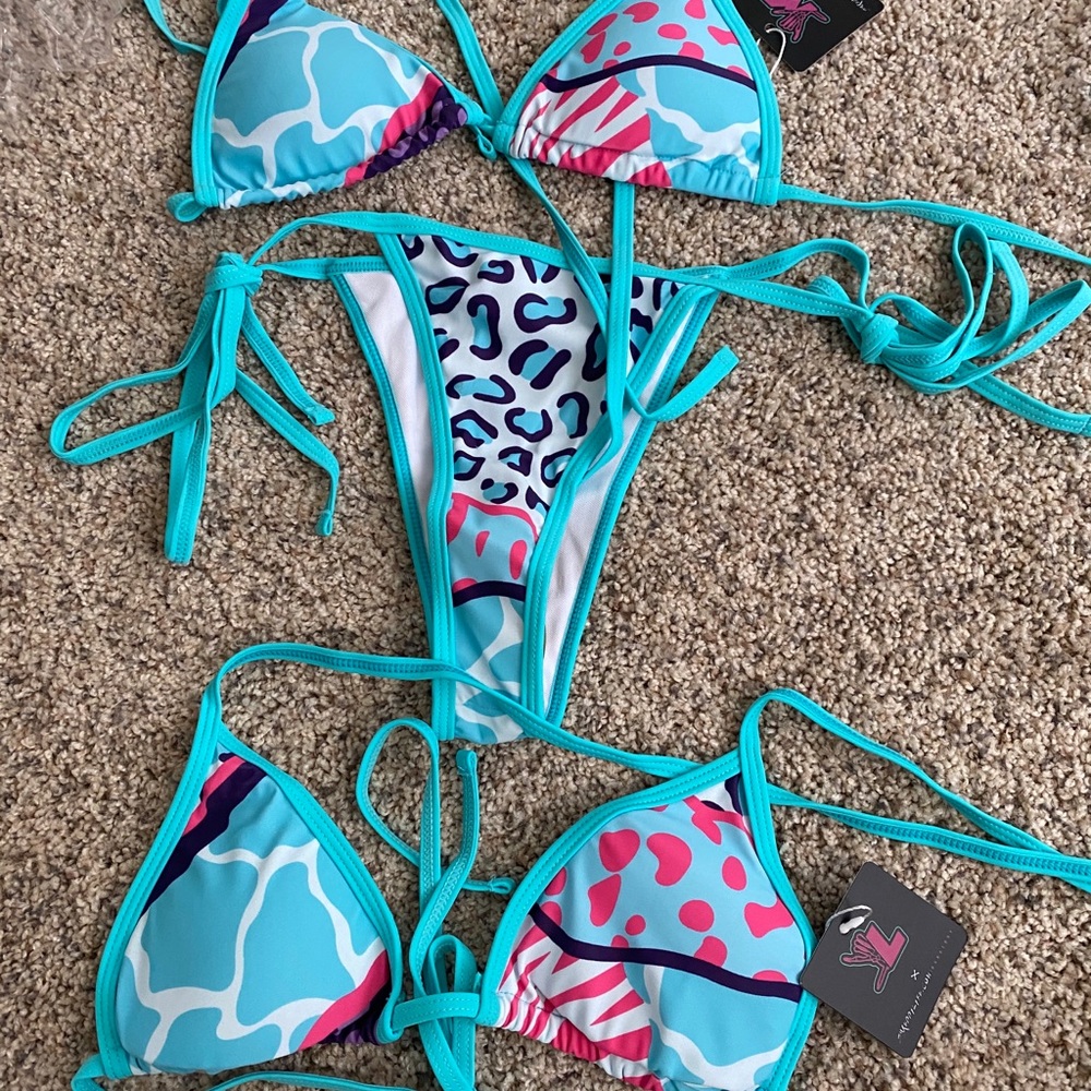 Shreddy Bikini - Sizes Bottoms 1 Medium - Tops 1 Large + one Medium